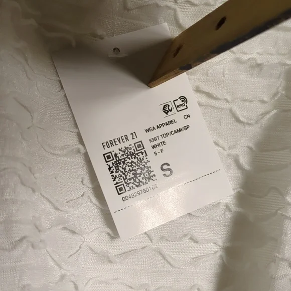 Forever 21 Elegant White Textured Women's Top Size Small - Picture 9 of 10